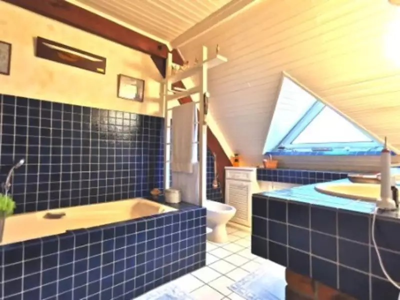 Maison, 230 m²