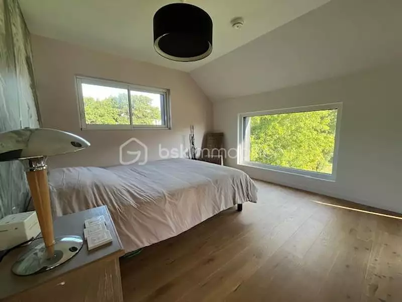 Maison, 203 m²