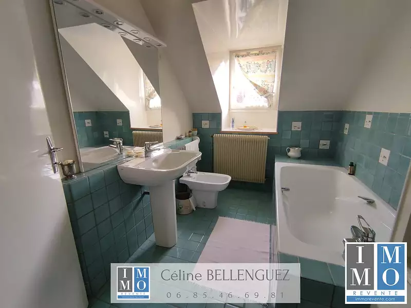 Maison, 264 m²