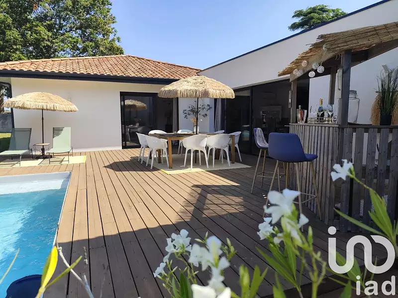 Maison, 163 m²