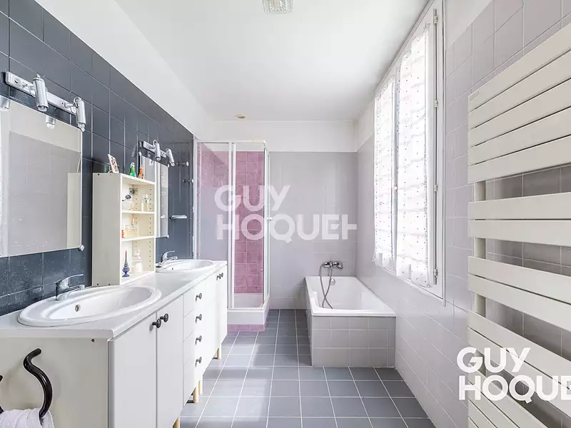 Maison, 124 m²