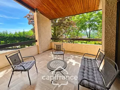 Maison, 176 m²