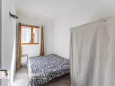 Immeuble, 335 m²