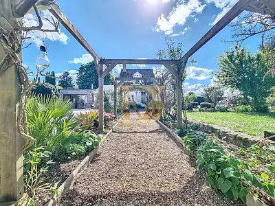 Maison, 250 m²