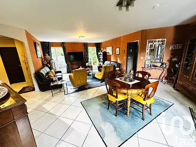 Maison, 153 m²