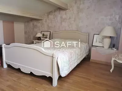 Maison, 200 m²