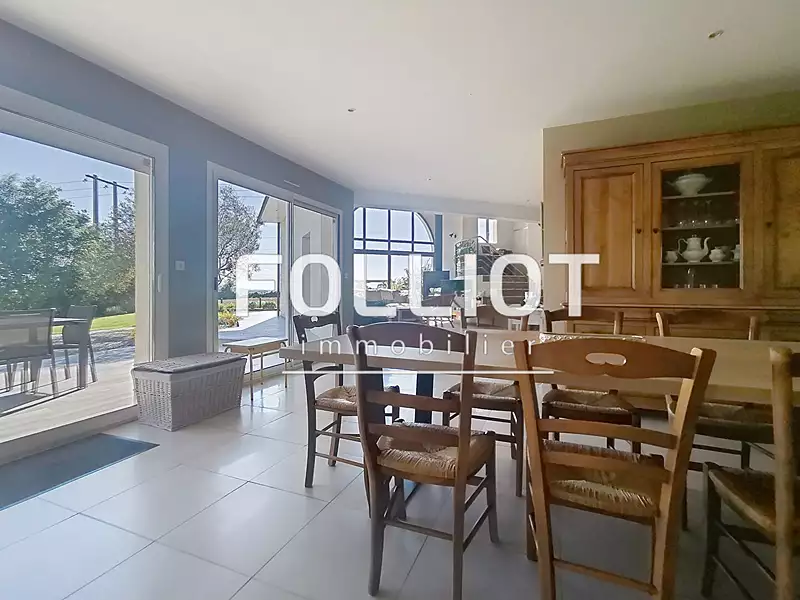 Maison, 175 m²