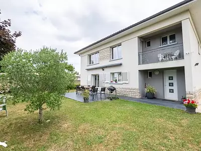 Maison, 165 m²