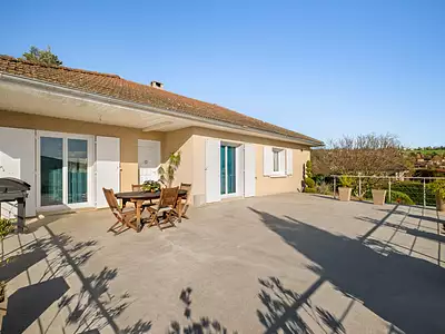 Maison, 215 m²