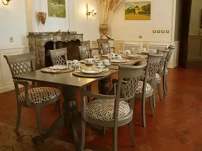 Maison, 825 m²