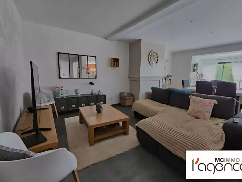 Maison, 195 m²
