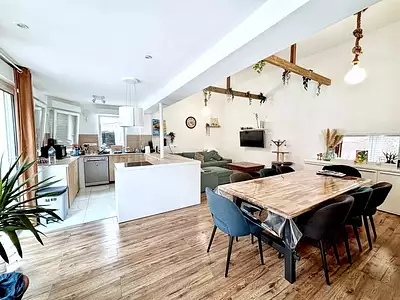 Maison, 229 m²
