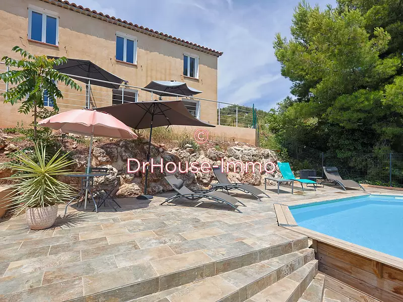 Maison, 111 m²