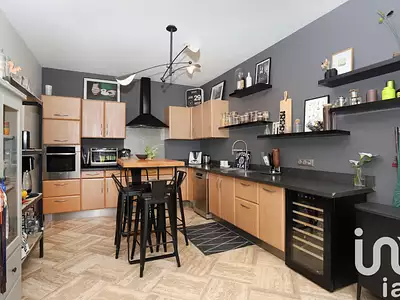 Maison, 315 m²