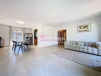 Maison, 173 m²