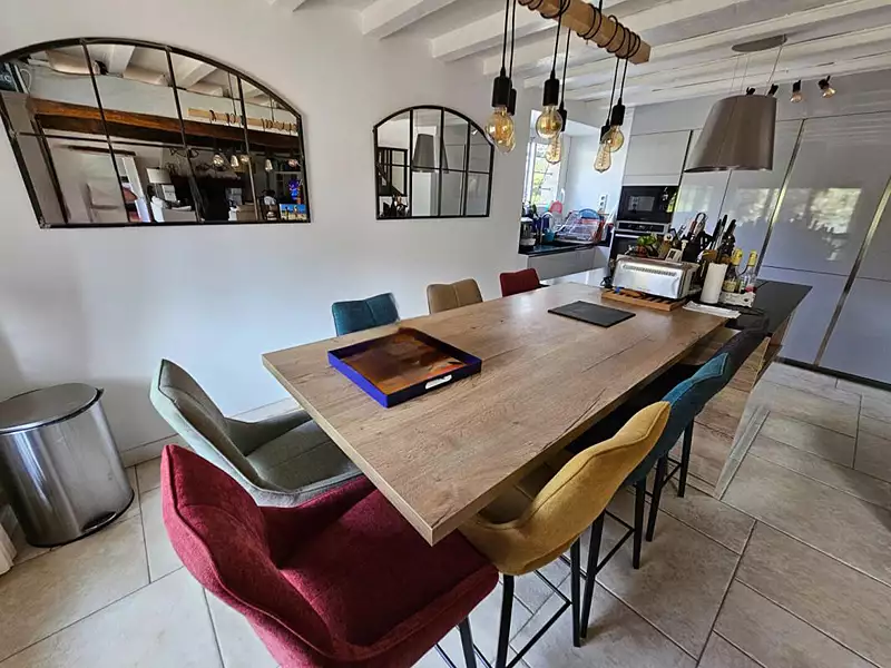Maison, 181 m²