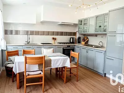 Maison, 182 m²