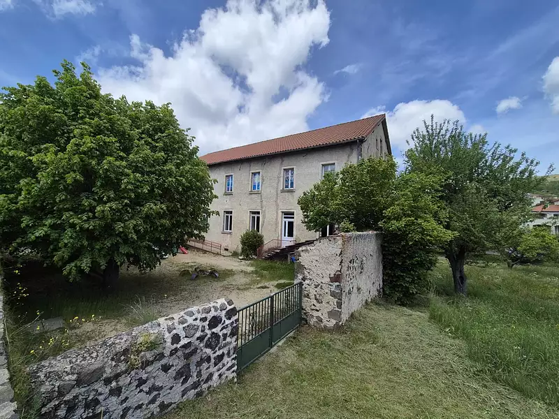 Maison, 600 m²