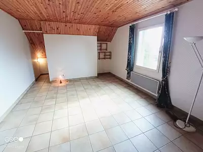 Maison, 240 m²