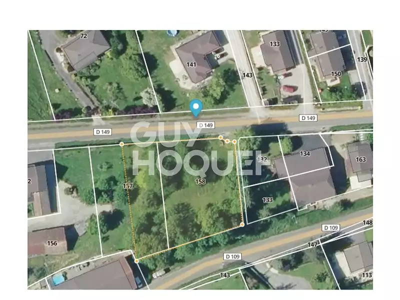 Terrain, 1 800 m²