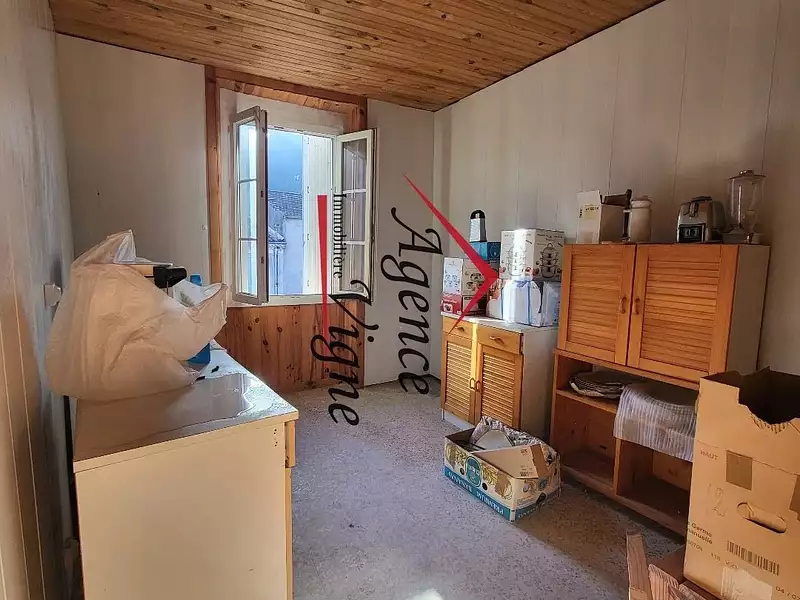 Immeuble, 200 m²