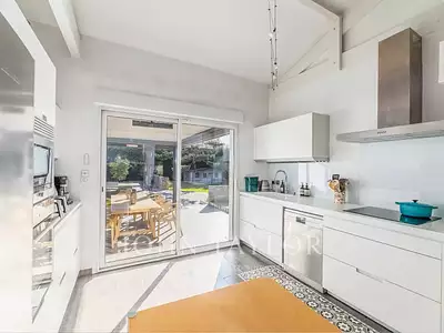 Maison, 300 m²