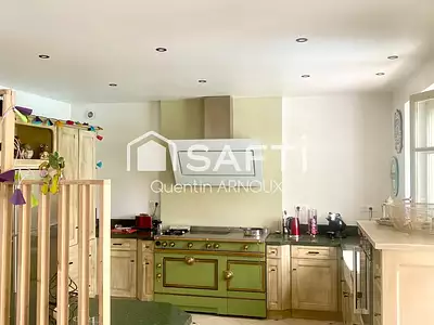 Maison, 211 m²