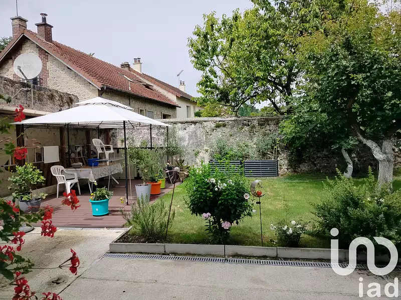 Maison, 246 m²