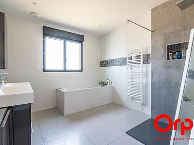 Maison, 130 m²