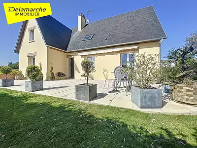 Maison, 242 m²