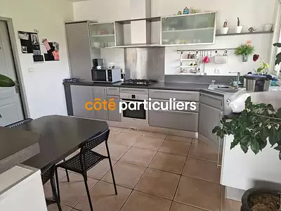 Maison, 163 m²