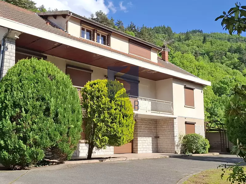 Maison, 493 m²