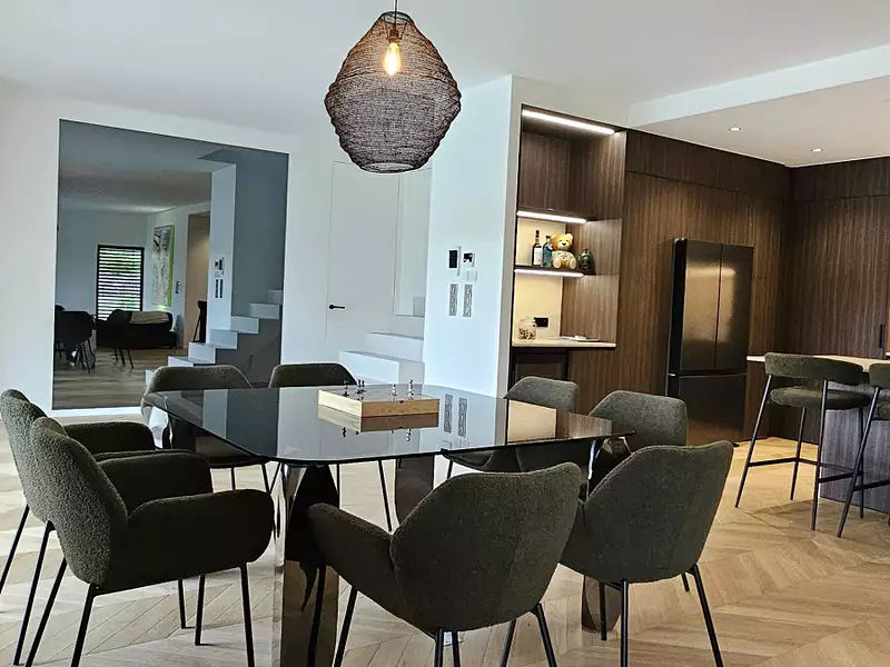 Maison, 190 m²