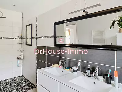 Maison, 136 m²