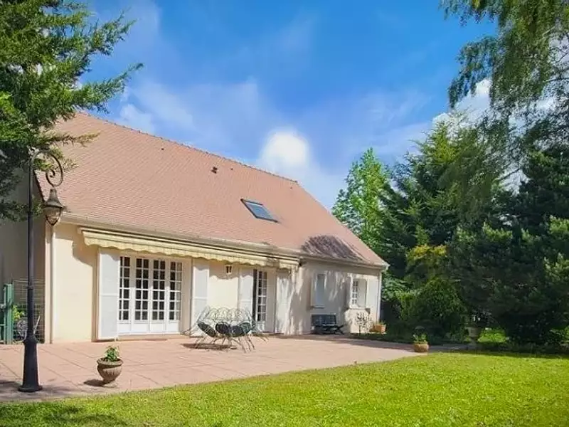 Maison, 250 m²