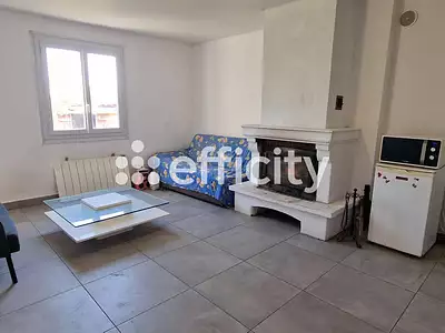 Maison, 77 m²