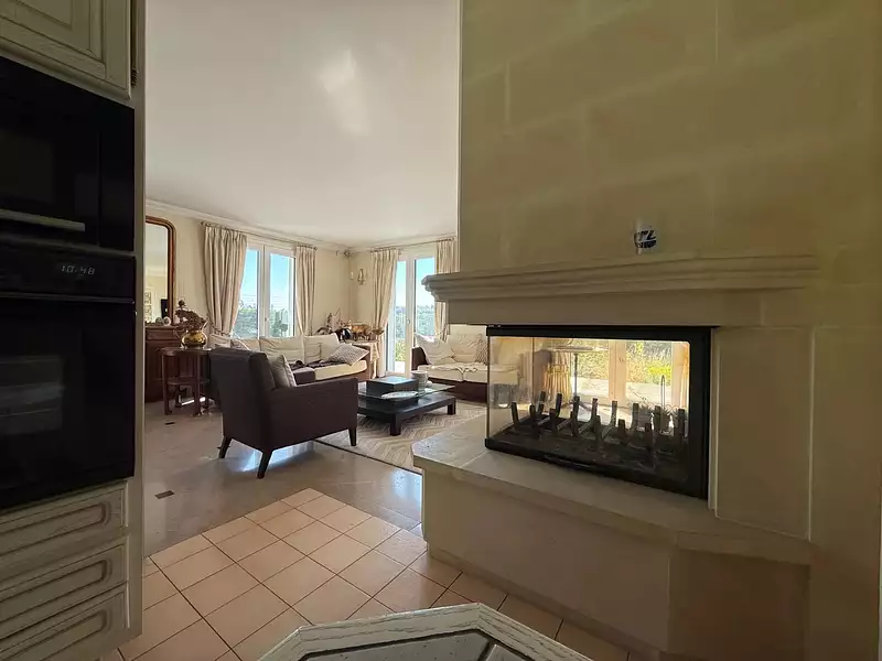 Maison, 165 m²