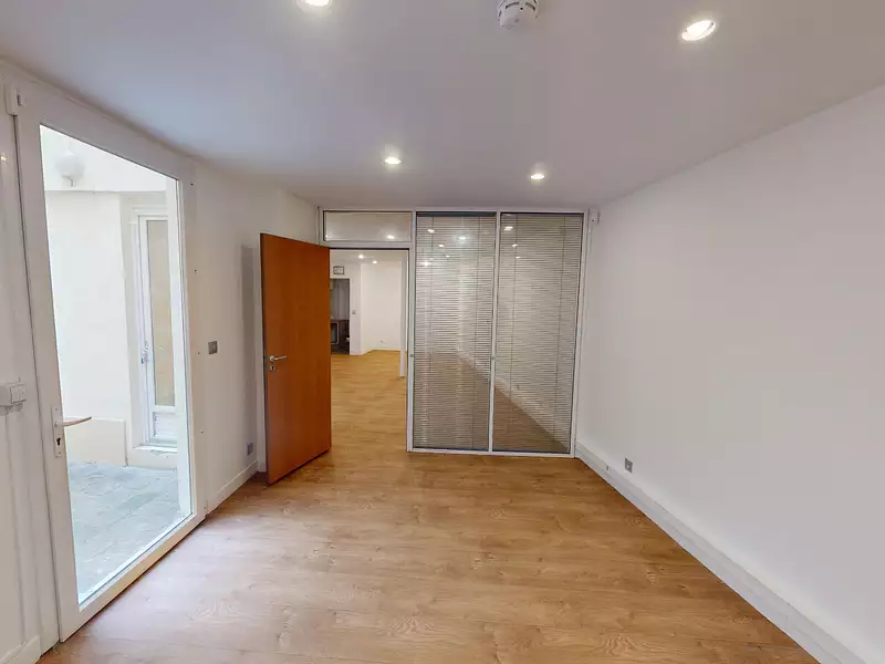 Divers, 65 m²