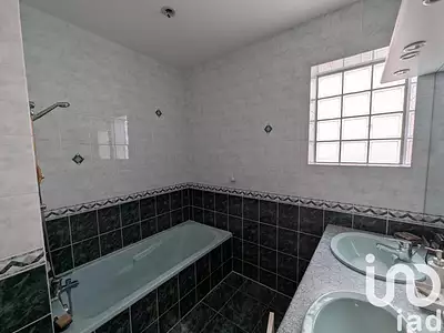 Maison, 107 m²
