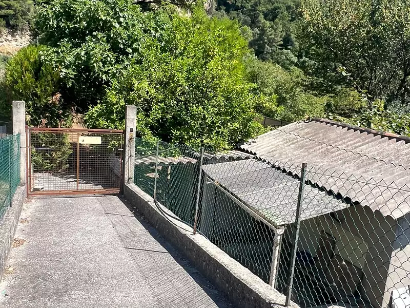 Terrain, 364 m²