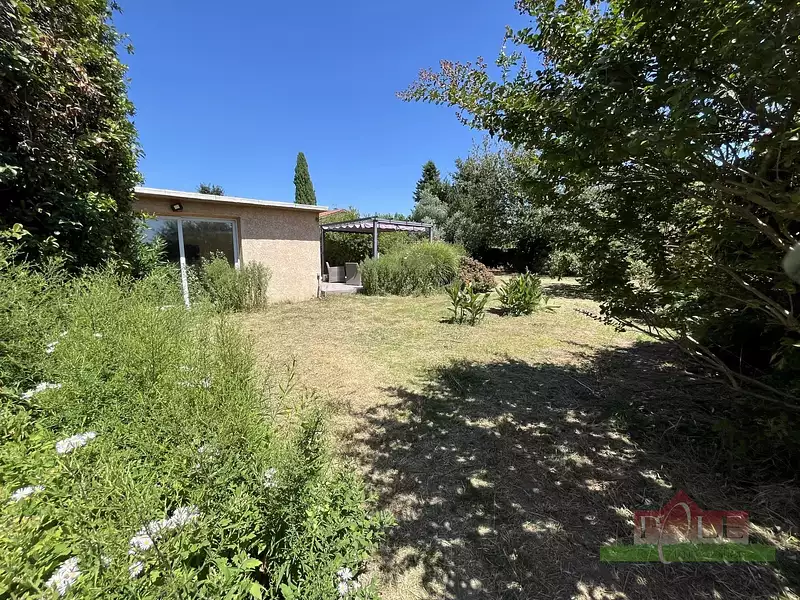 Maison, 221 m²