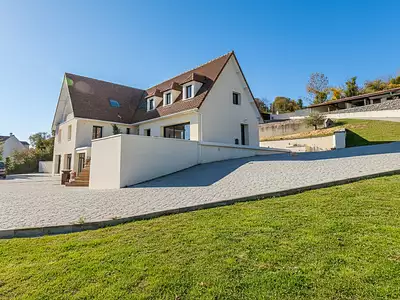 Maison, 275 m²