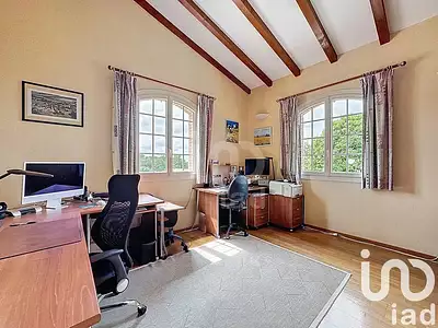 Maison, 285 m²