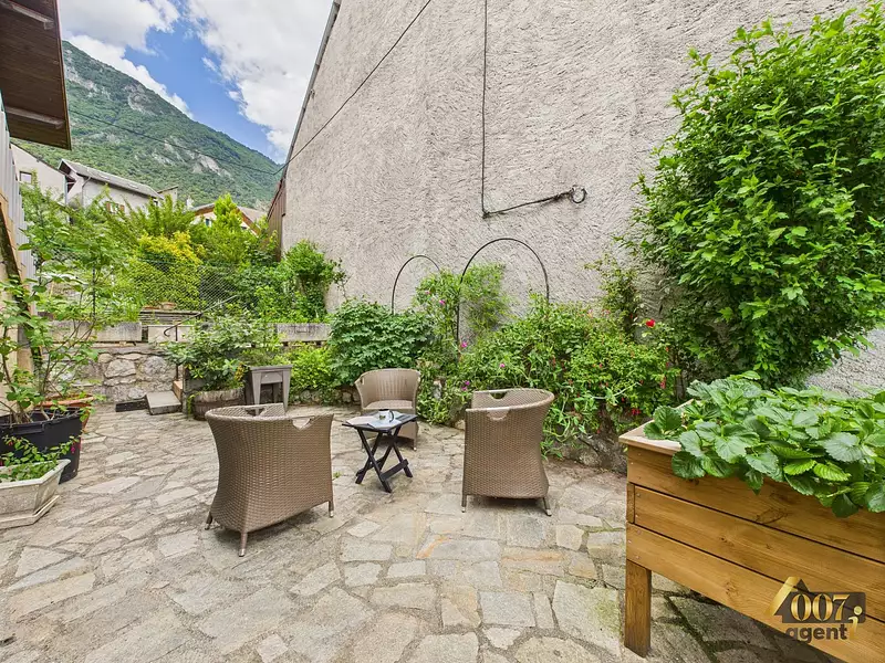 Maison, 161 m²