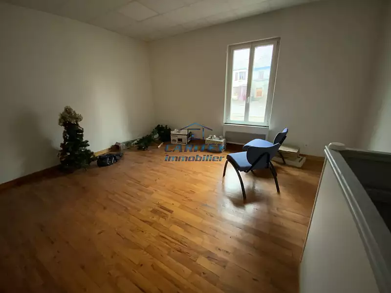 Immeuble, 130 m²