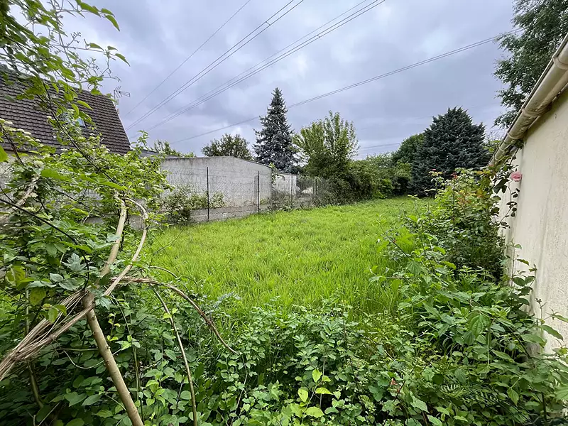Terrain, 1 950 m²