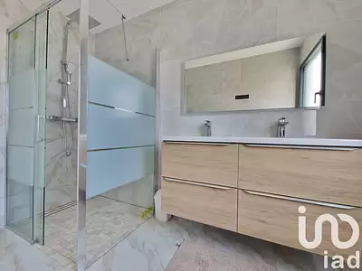 Maison, 143 m²