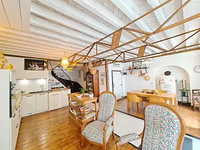 Maison, 230 m²