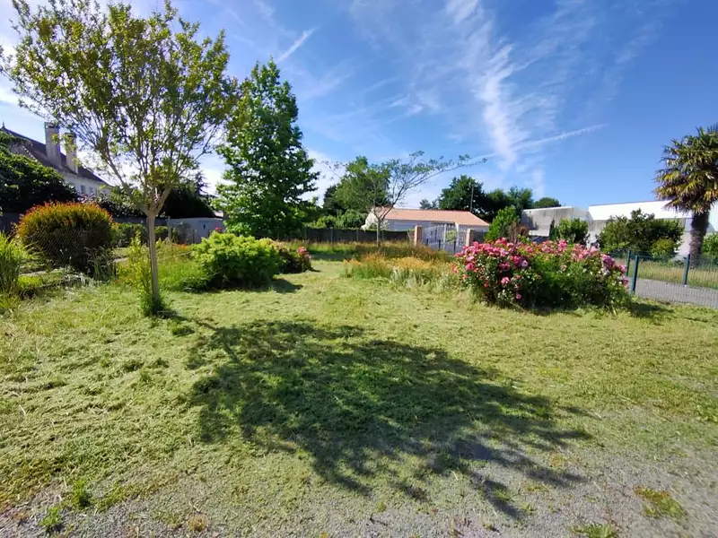 Terrain à bâtir, 400 m²