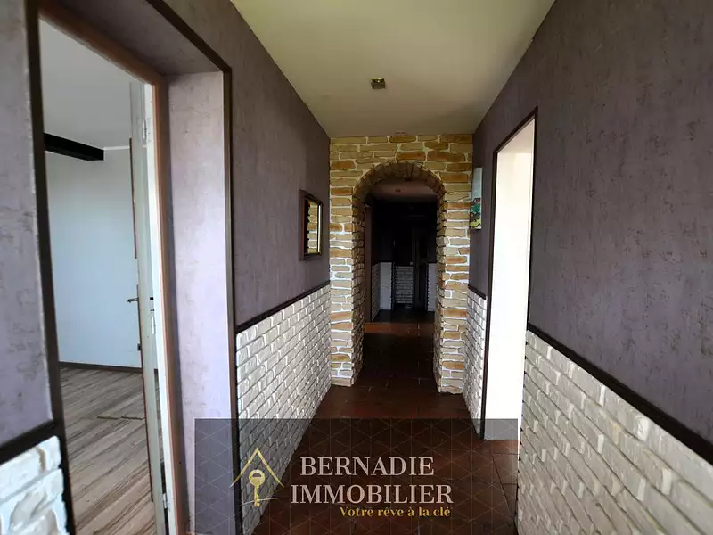Maison, 170 m²